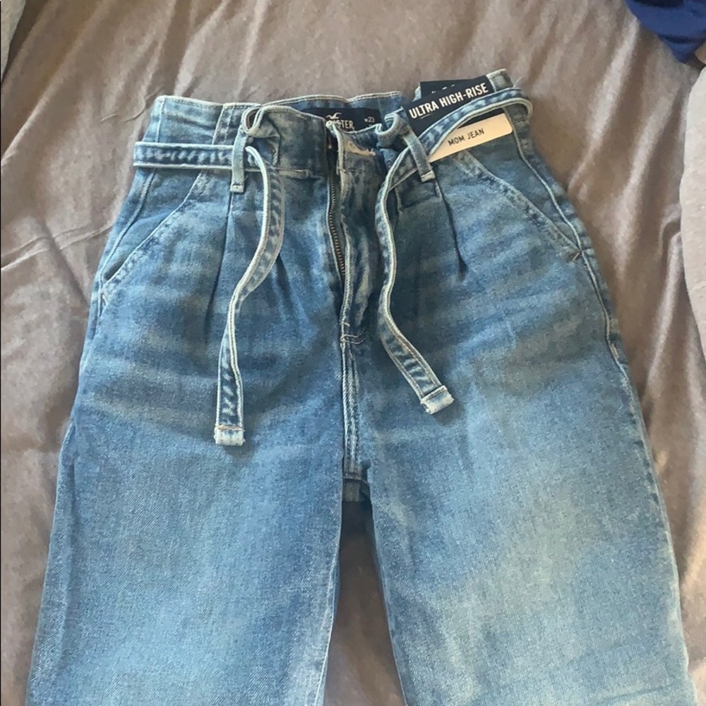 Hollister Paper bag mom jeans